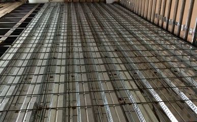鋼結(jié)構(gòu)工程的施工流程 工廠制作與現(xiàn)場安裝